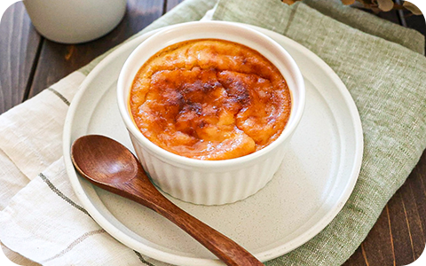 国内マスクメロン使用 メロン風味ケーキ